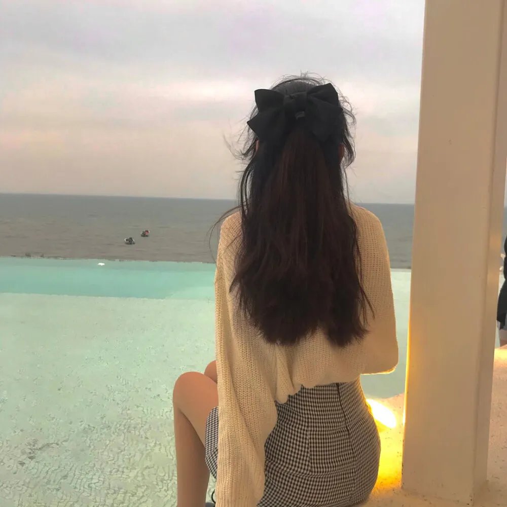 不愿恋爱的雀斑小姐